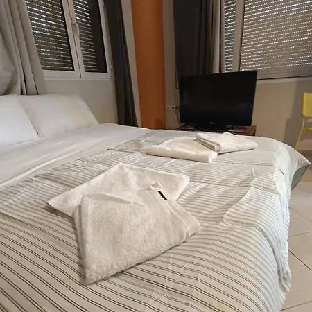 Apartment Cozy In The Center Of Aighion Achaia - Ground Floor - ισόγειο στουντιο *