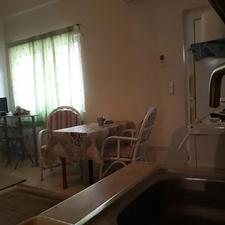 Apartment Cozy In The Center Of Aighion Achaia - Ground Floor - ισόγειο στουντιο *